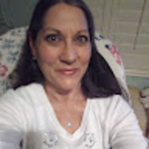 Meet your Posher, Jolynn